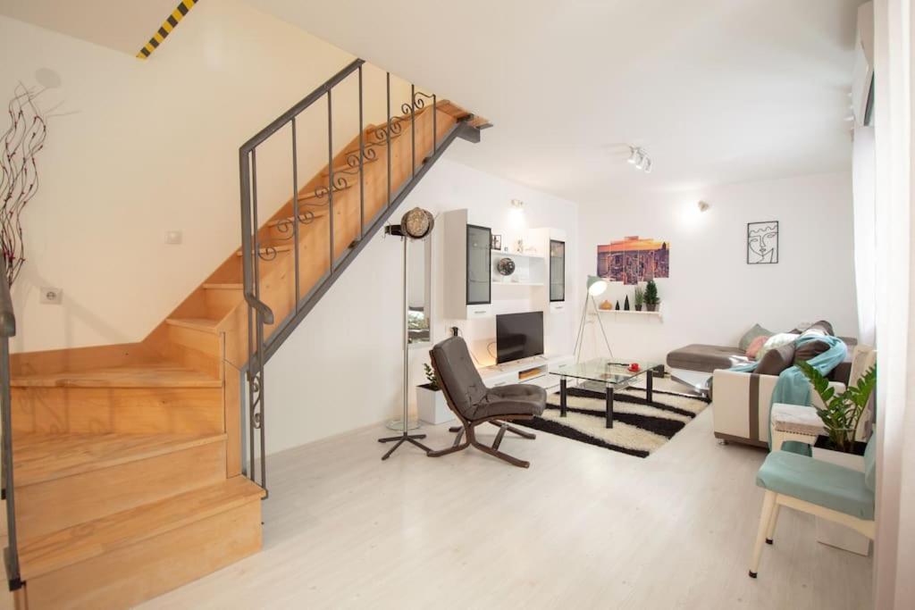 Central Duplex Apartment Novi Sad Exterior foto